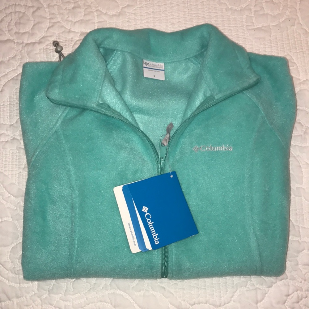 Columbia zip up